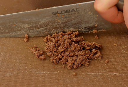 Фото шага рецепта Винегрет с анчоусами и руколой 114463 шаг 2