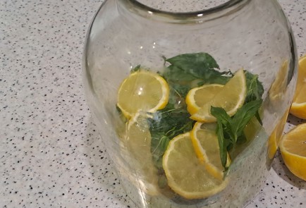 Фото шага рецепта Виноградный компот Мохито на зиму без стерилизации 187099 шаг 10