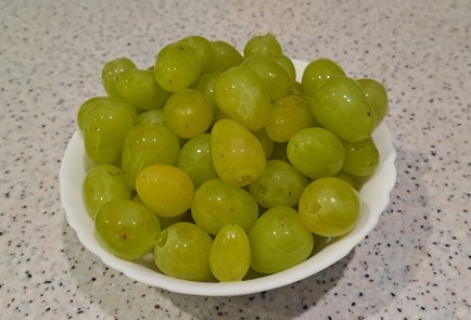 Фото шага рецепта Виноградный компот Мохито на зиму без стерилизации 187099 шаг 4