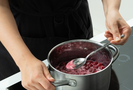 Фото шага рецепта Вишневое варенье 174098 шаг 4  