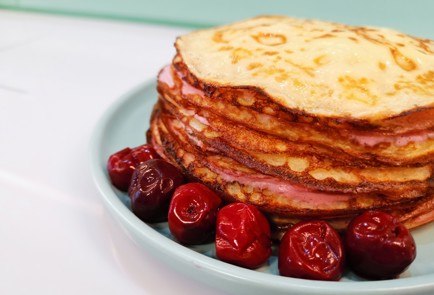 Фото шага рецепта Вишневый блинный торт 175816 шаг 12  