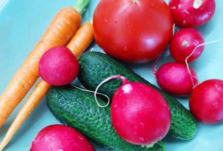 Фото шага рецепта Витаминный салат 189861 шаг 1  