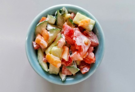 Фото шага рецепта Витаминный салат 189861 шаг 10  