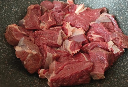 Фото шага рецепта Вкуснейшая говядина 190168 шаг 2  