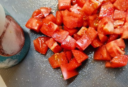 Фото шага рецепта Салат на летний стол 189716 шаг 7  