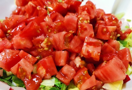 Фото шага рецепта Салат на летний стол 189716 шаг 8  