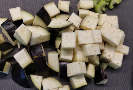 Фото шага рецепта Вок с индейкой грибами и спагетти ширатаки 152917 шаг 1  