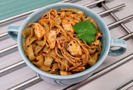 Фото шага рецепта Вок с индейкой 188219 шаг 13