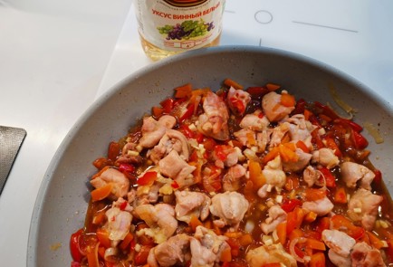 Фото шага рецепта Вок с курицей 190888 шаг 8  