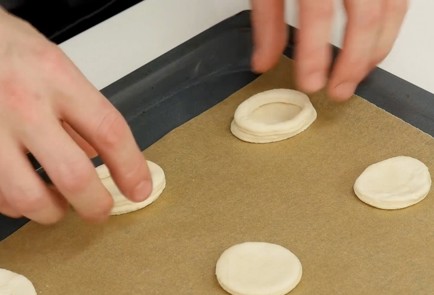 Фото шага рецепта Тарталетки волованы 26379 шаг 6