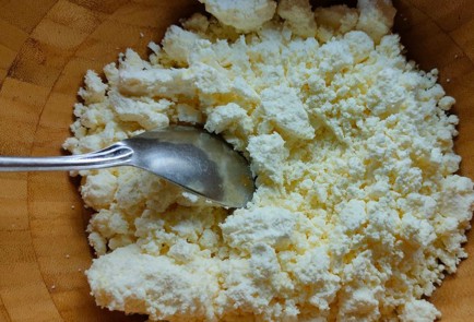 Фото шага рецепта Воздушная творожная запеканка 191174 шаг 2  