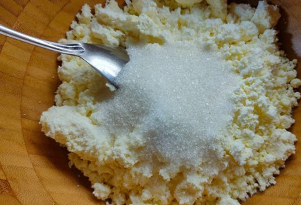 Фото шага рецепта Воздушная творожная запеканка 191174 шаг 3  