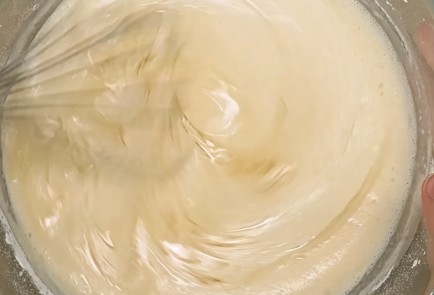 Фото шага рецепта Воздушные тонкие блины на молоке 36589 шаг 3  