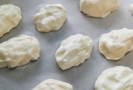 Фото шага рецепта Воздушные кетобулочки 152743 шаг 6  