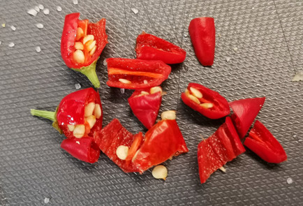 Фото шага рецепта Вяленые в духовке помидоры черри с травами 151556 шаг 13  