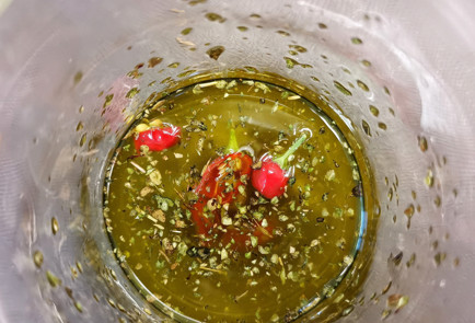 Фото шага рецепта Вяленые в духовке помидоры черри с травами 151556 шаг 14  