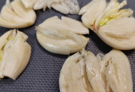 Фото шага рецепта Вяленые в духовке помидоры черри с травами 151556 шаг 6  