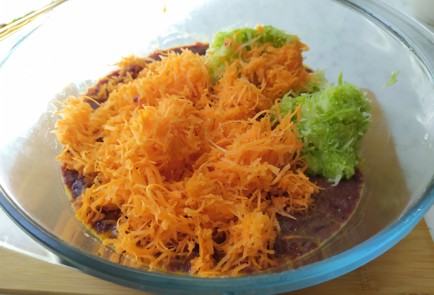 Фото шага рецепта Выпечка с печенью 189865 шаг 6  