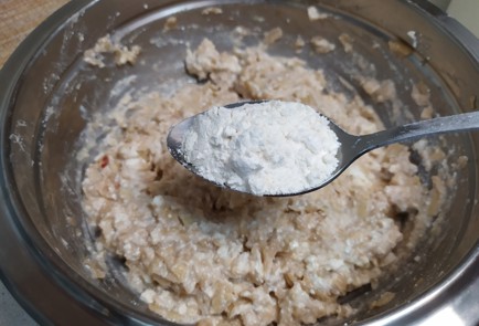 Фото шага рецепта Яблочнотворожные оладьи 190878 шаг 7  