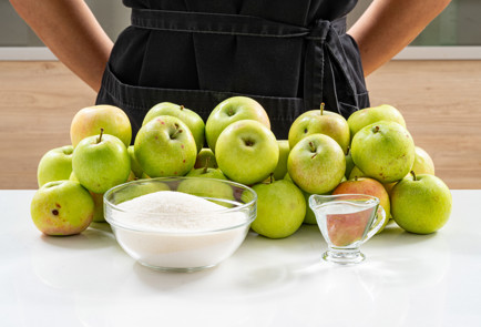 Фото шага рецепта Яблочное пюре на зиму 190047 шаг 1  