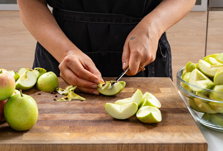 Фото шага рецепта Яблочное пюре на зиму 190047 шаг 3  