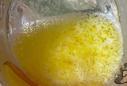 Фото шага рецепта Яблочные колечки в кляре с орехами 173437 шаг 5