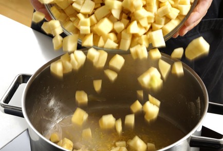 Фото шага рецепта Яблочный джем с корицей 152702 шаг 6  