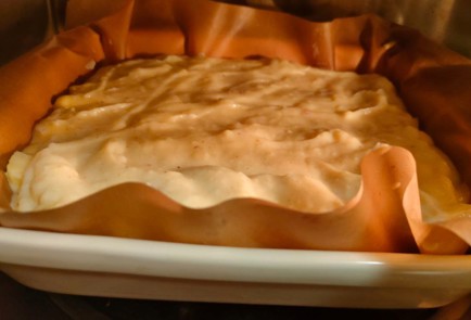 Фото шага рецепта Яблочный пирог с ванильным кремом 188643 шаг 28  