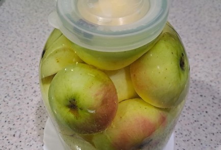 Фото шага рецепта Яблоки моченые 190640 шаг 9  