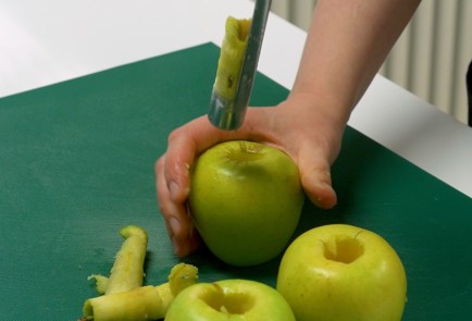 Фото шага рецепта Яблоки в тесте 140693 шаг 4