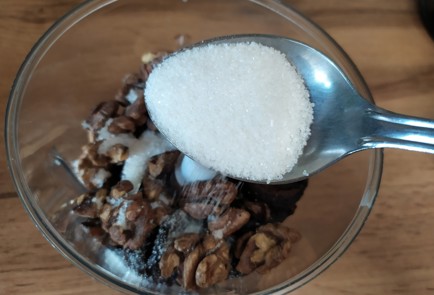 Фото шага рецепта Яблоки запеченные с черносливом и грецкими орехами 189077 шаг 3