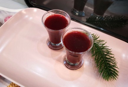 Фото шага рецепта Ягодный морс с имбирем и вишней 152566 шаг 12  