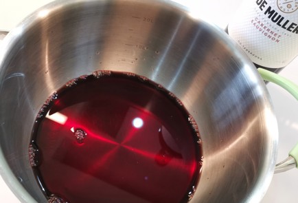 Фото шага рецепта Ягодный глинтвейн 174927 шаг 1  