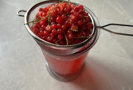 Фото шага рецепта Ягодный кисель 190547 шаг 7  