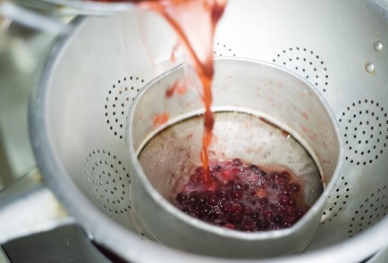 Фото шага рецепта Ягодный квас 138515 шаг 2