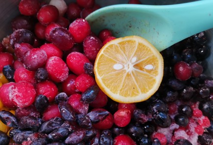 Фото шага рецепта Ягодный морс 186425 шаг 5  