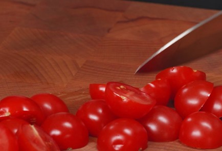 Фото шага рецепта Яичная лапша с курицей гриль и медовой горчицей 173478 шаг 5  