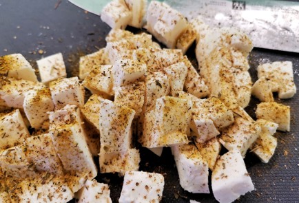 Фото шага рецепта Яичная лапша с моцареллой 140177 шаг 4