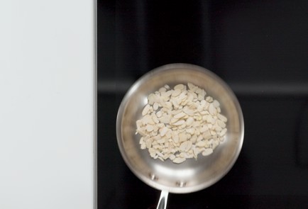 Фото шага рецепта Яичная лапша с тыквой и миндалем 163275 шаг 1  