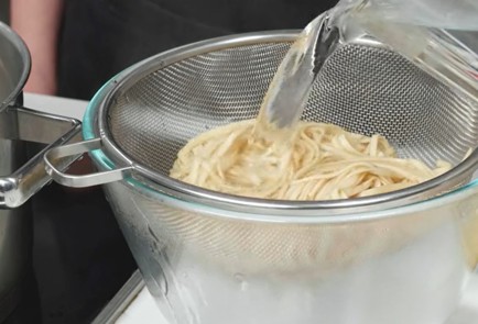 Фото шага рецепта Яичная лапша с тыквой и миндалем 163275 шаг 5  