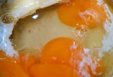 Фото шага рецепта Яичная начинка для блинов 173417 шаг 3  