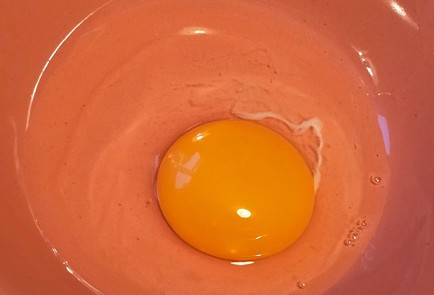 Фото шага рецепта Яичница с фасолью 191026 шаг 4  