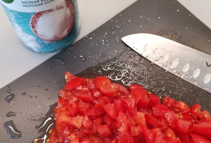 Фото шага рецепта Яичница с обжаренным кунжутом 174731 шаг 1  