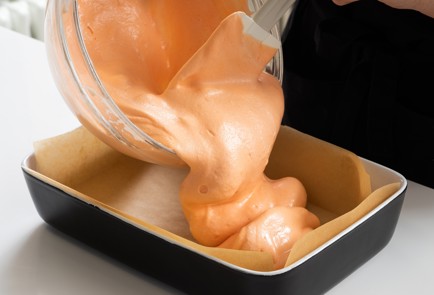 Фото шага рецепта Японский клубничный торт 151017 шаг 7  