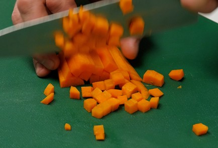 Фото шага рецепта Японский оливье 140262 шаг 10  