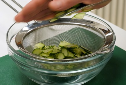 Фото шага рецепта Японский оливье 140262 шаг 7  