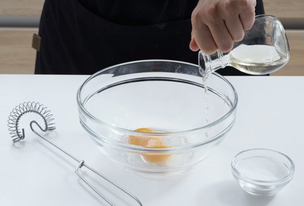 Фото шага рецепта Яйца бенедикт 152663 шаг 5  