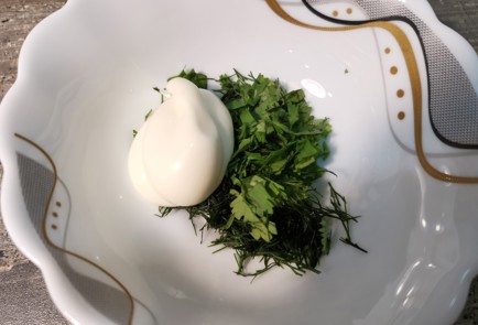 Фото шага рецепта Яйца фаршированные икрой и зеленью 186388 шаг 4