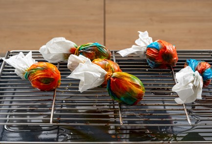 Фото шага рецепта Яйца на Пасху в салфетках 188941 шаг 7  