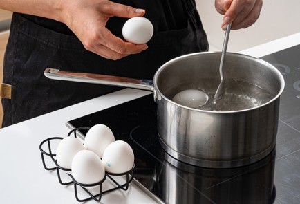 Фото шага рецепта Яйца на Пасху в соде 188940 шаг 2  